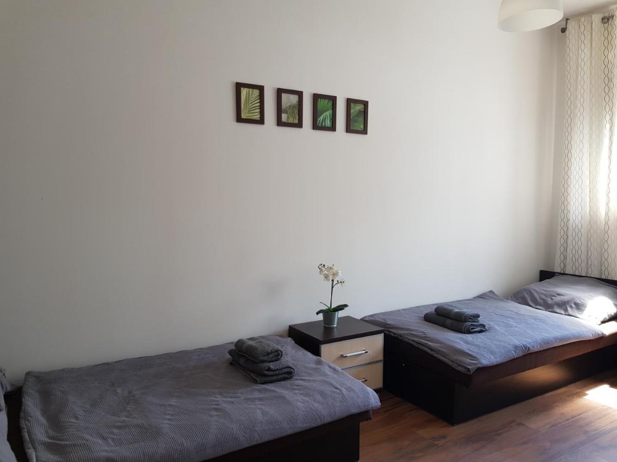 Apt With 6 Single Beds Swinoujscie Bagian luar foto