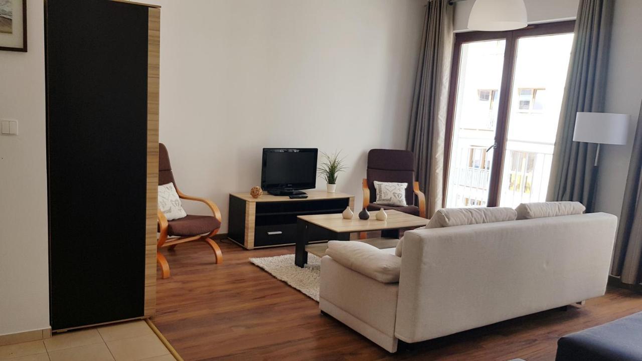 Apt With 6 Single Beds Swinoujscie Bagian luar foto