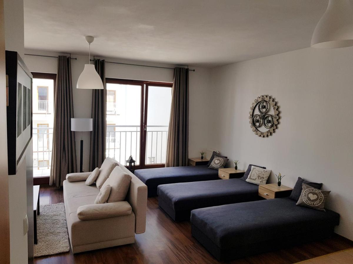 Apt With 6 Single Beds Swinoujscie Bagian luar foto